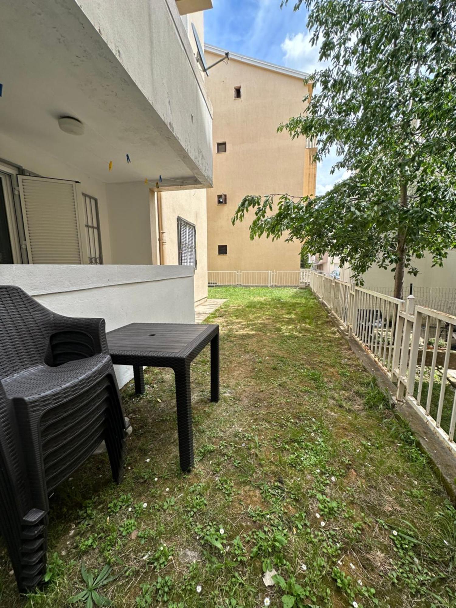 Garden Apartment Budva